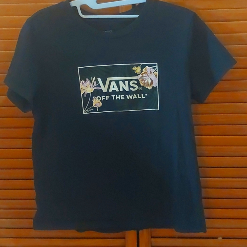 VANS Off the wall graphic skater tshirt. Size girls L black with tropical flowe.